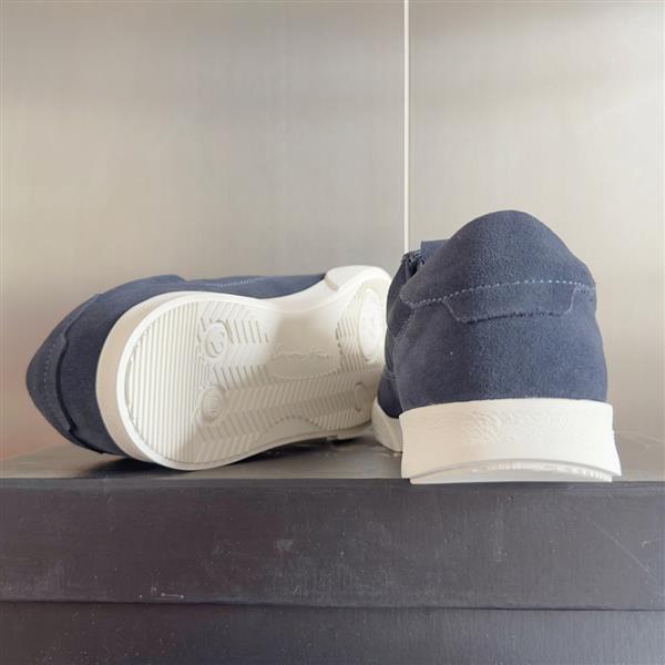 20251128161255558 330